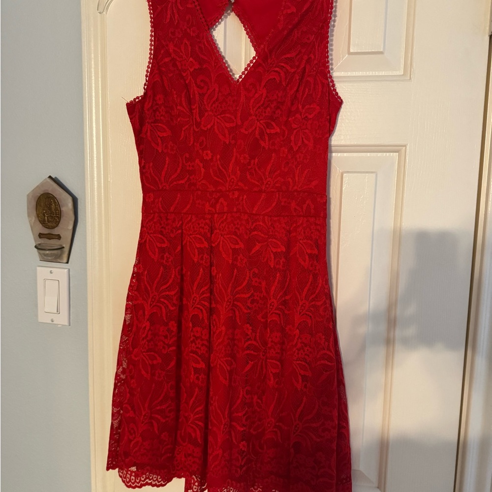 Francesca’s red lace dress size small